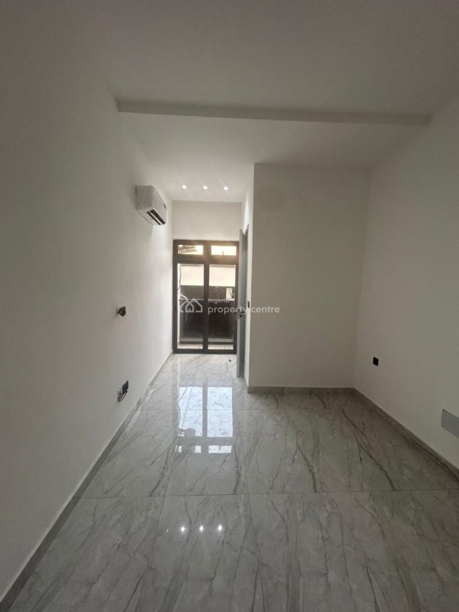 3 Bedroom Maisonette, Lekki Phase 1, Lekki, Lagos, Flat / Apartment for Sale