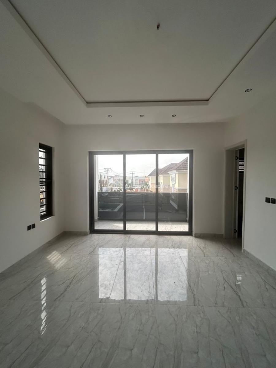 3 Bedroom Maisonette, Lekki Phase 1, Lekki, Lagos, Flat / Apartment for Sale