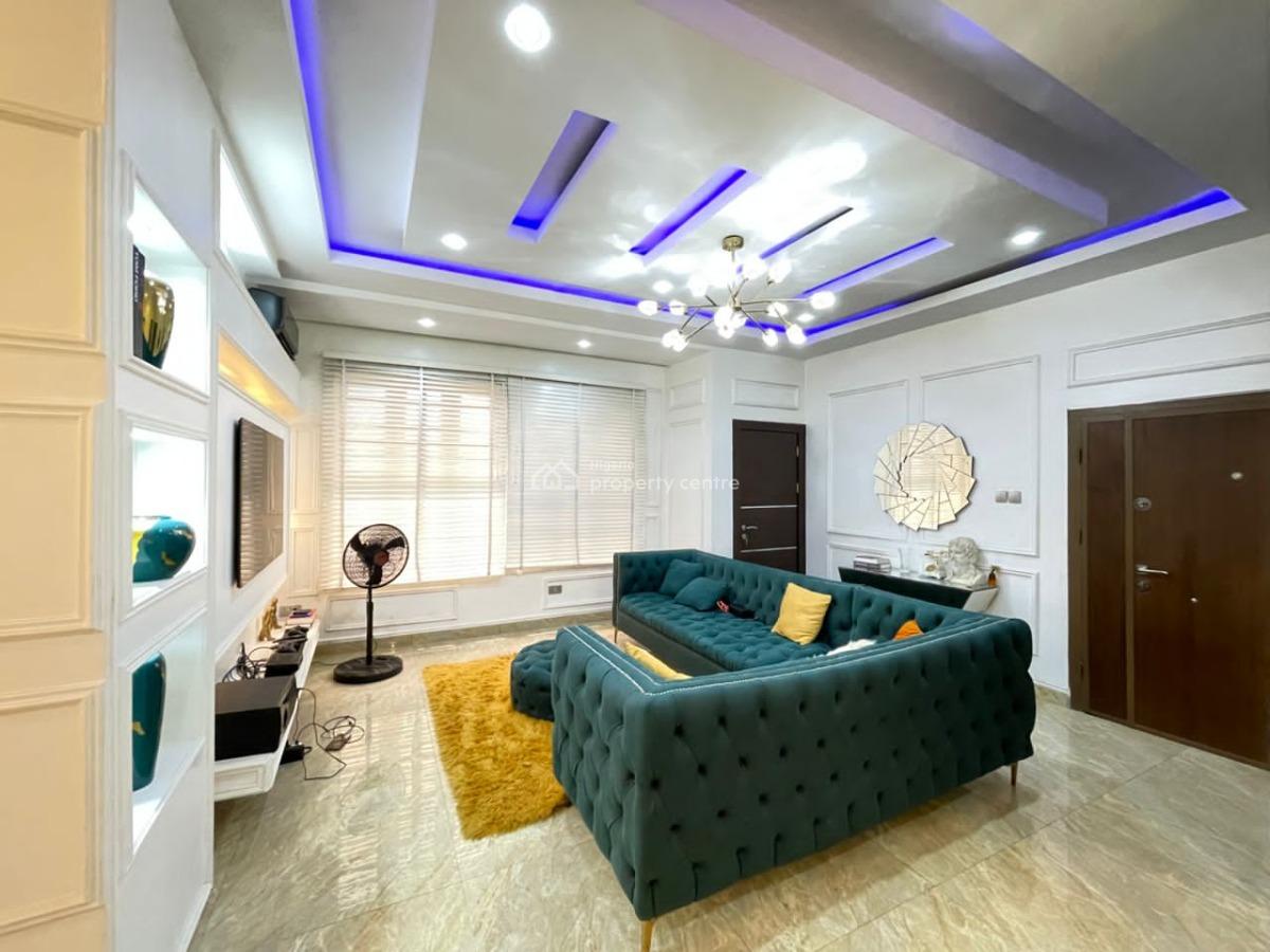 Exquisite Fully Furnished 2 & 3 Bedroom Apartments with Modern Design., Lekki, Lagos, Flat / Apartment for Sale