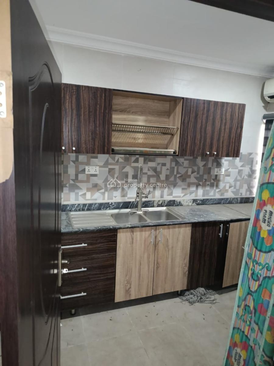 5 Bedroom Furnished Office, Surulere, Lagos, Semi-detached Duplex for Rent