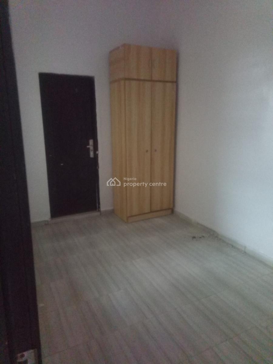 a Spacious Room, Orchid Road Z Golden Palm Estate, Lekki, Lagos, Self Contain (single Rooms) for Rent
