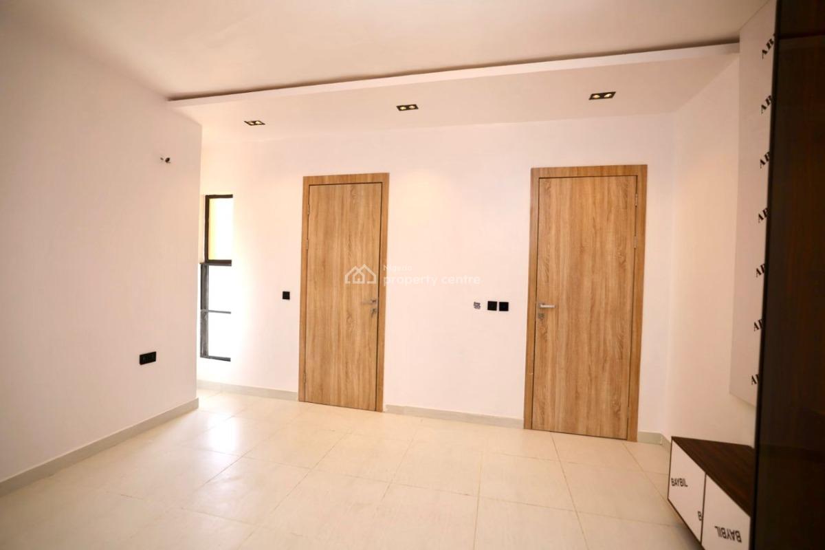 2 Bedroom Serviced Apartment, Lekki Phase 1, Lekki, Lagos, Flat / Apartment for Sale