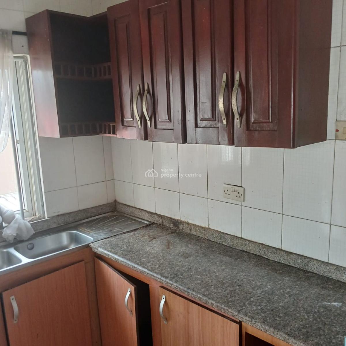 Very Spacious and Relatively New 3 Bedroom Flat, Atlantic View Estate, Alpha Beach Road, New-road Bustop, Igbo Efon, Lekki, Lagos, Flat / Apartment for Rent