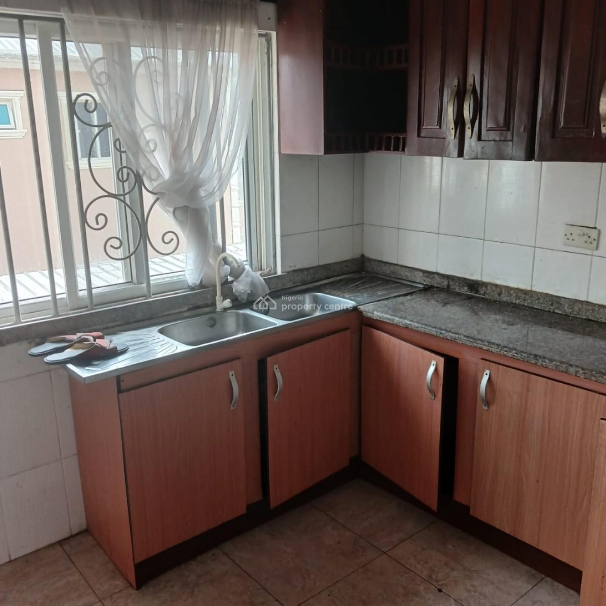 Very Spacious and Relatively New 3 Bedroom Flat, Atlantic View Estate, Alpha Beach Road, New-road Bustop, Igbo Efon, Lekki, Lagos, Flat / Apartment for Rent