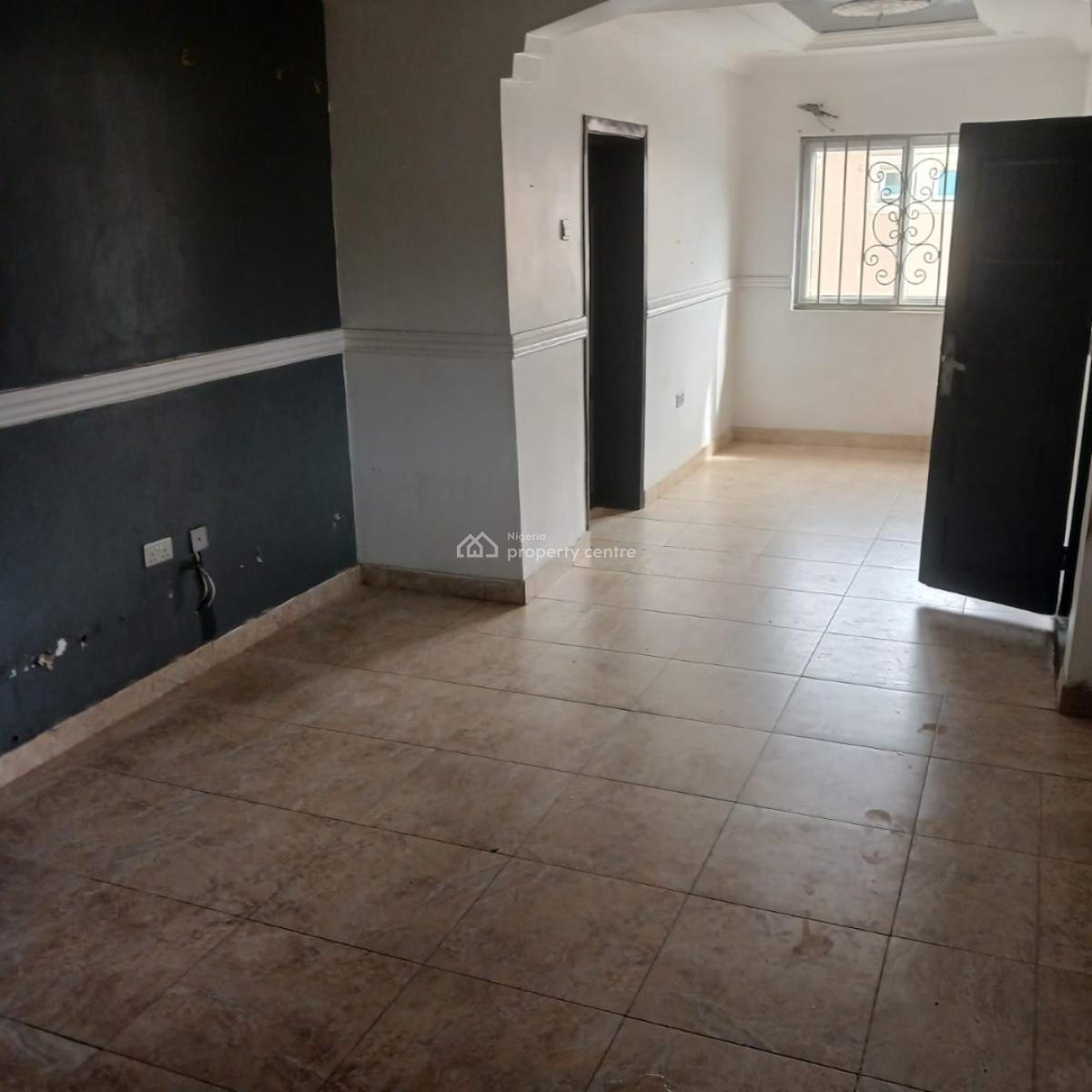 Very Spacious and Relatively New 3 Bedroom Flat, Atlantic View Estate, Alpha Beach Road, New-road Bustop, Igbo Efon, Lekki, Lagos, Flat / Apartment for Rent