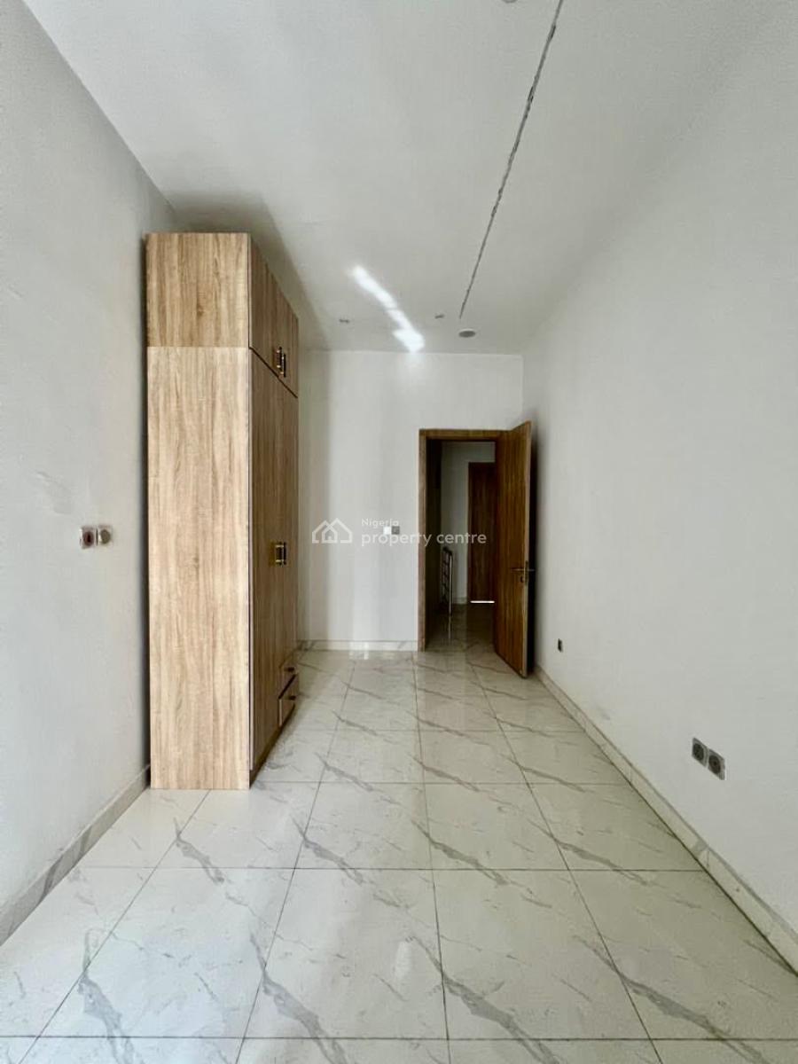 Modern and Spacious Brand New in Secured Environment, Ikota, Lekki, Lagos, Terraced Duplex for Rent