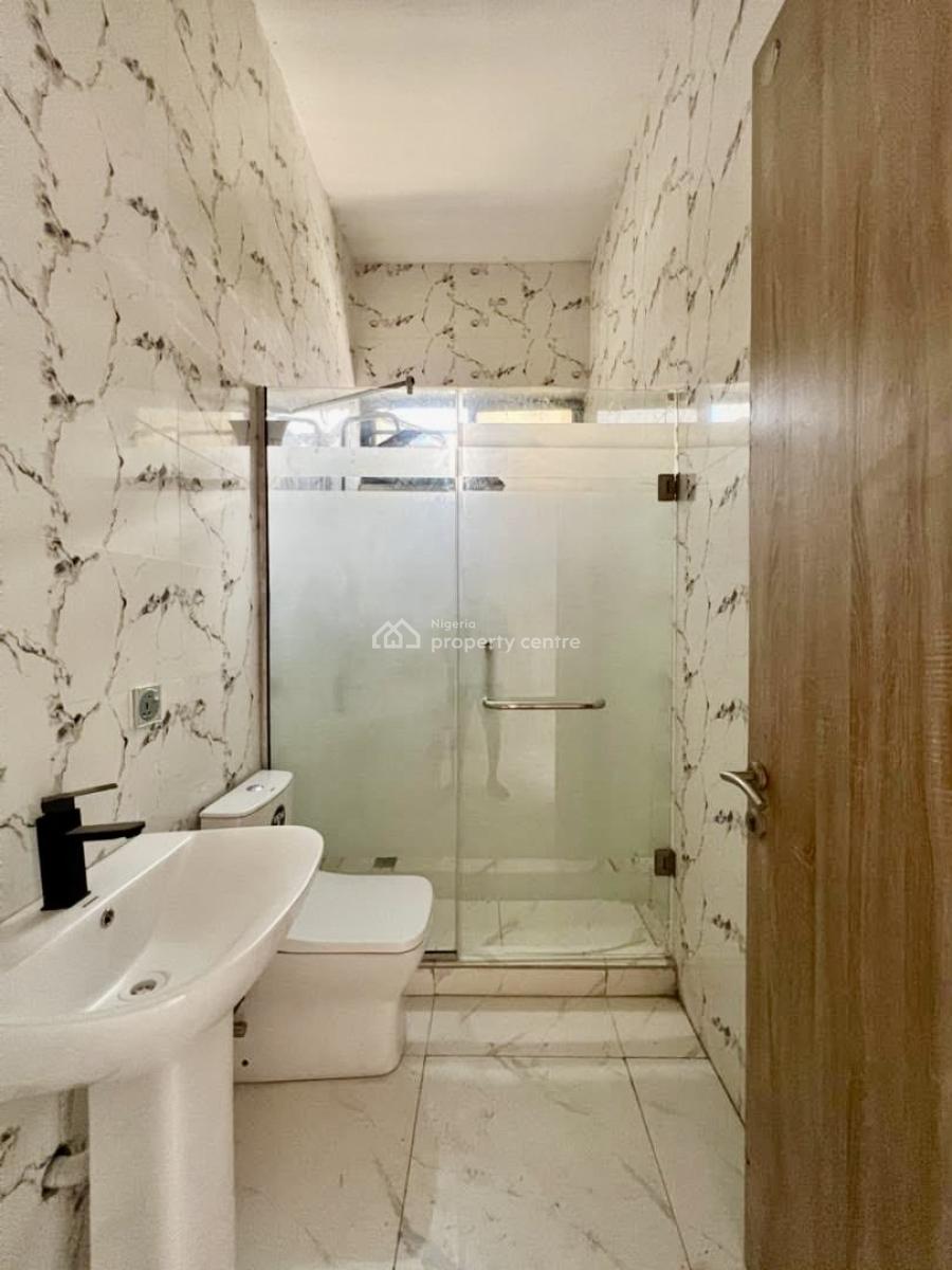 Modern and Spacious Brand New in Secured Environment, Ikota, Lekki, Lagos, Terraced Duplex for Rent