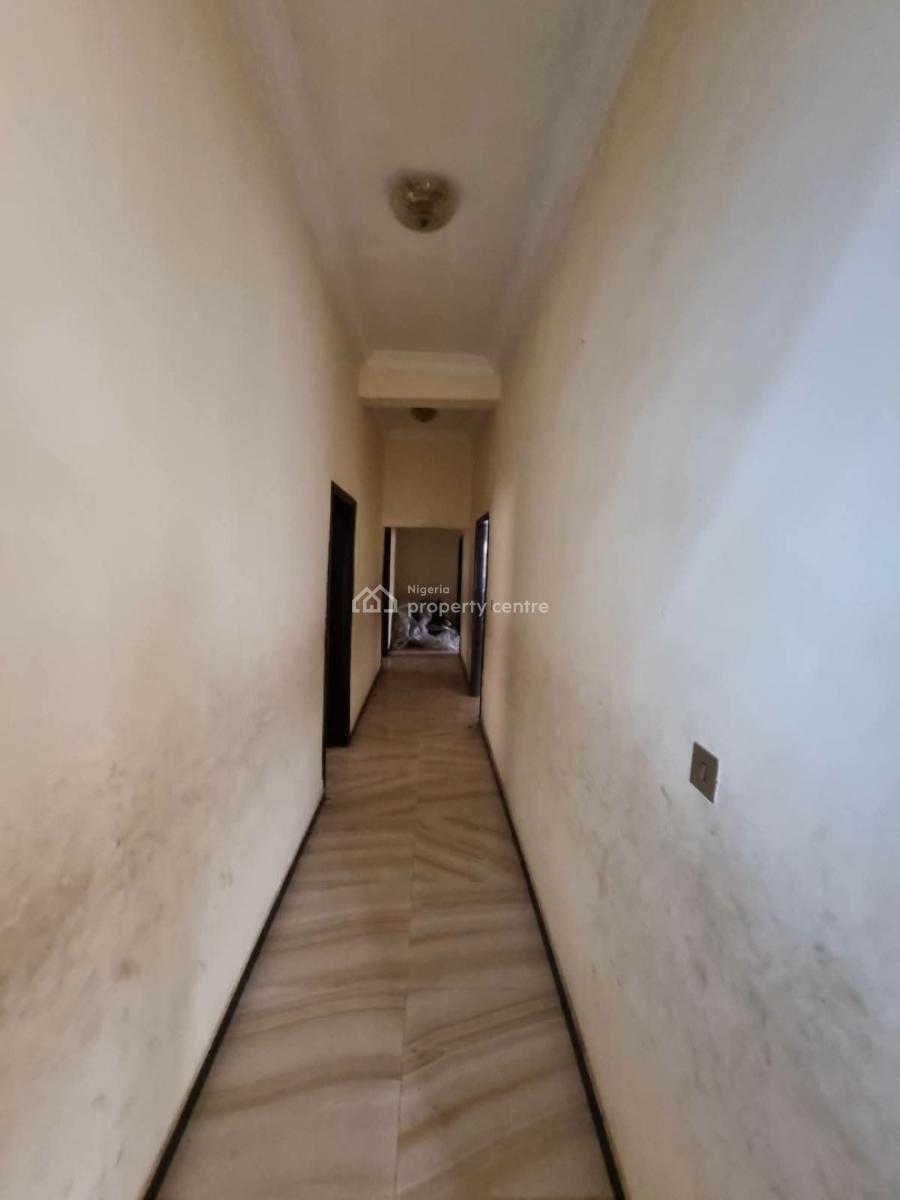 Solid 6 Bedroom Detached Duplex with 2 Units of Flats, Okota Road, Okota, Isolo, Lagos, Detached Duplex for Sale