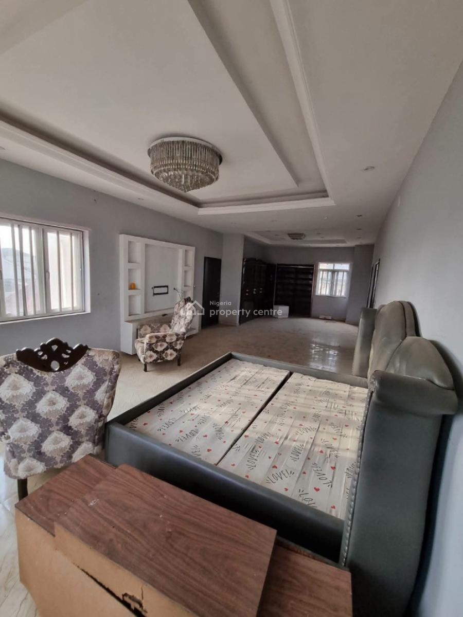 Solid 6 Bedroom Detached Duplex with 2 Units of Flats, Okota Road, Okota, Isolo, Lagos, Detached Duplex for Sale