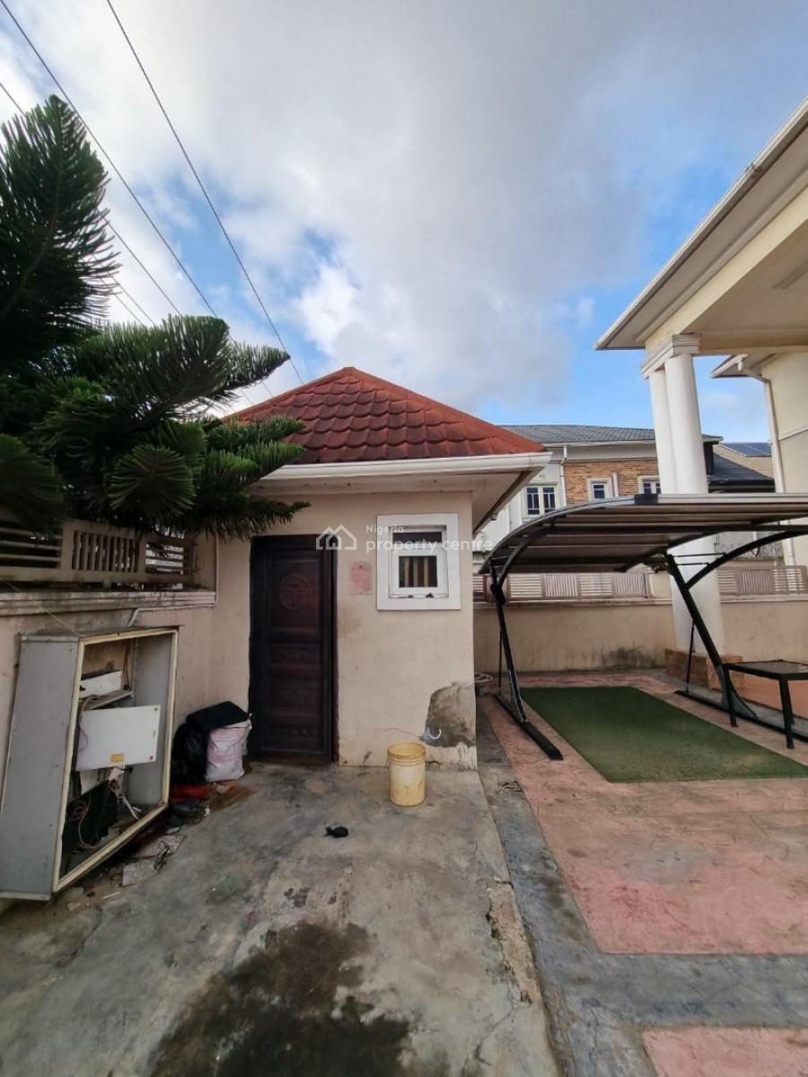 Solid 6 Bedroom Detached Duplex with 2 Units of Flats, Okota Road, Okota, Isolo, Lagos, Detached Duplex for Sale