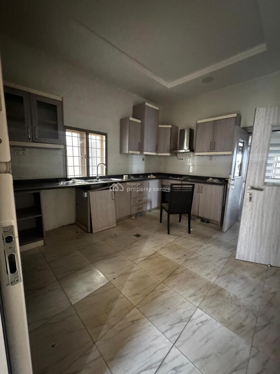 Luxurious 2 Bedrooms Spacious & Fully Serviced Apartment, Katampe Extension, Katampe, Abuja, Flat / Apartment for Rent