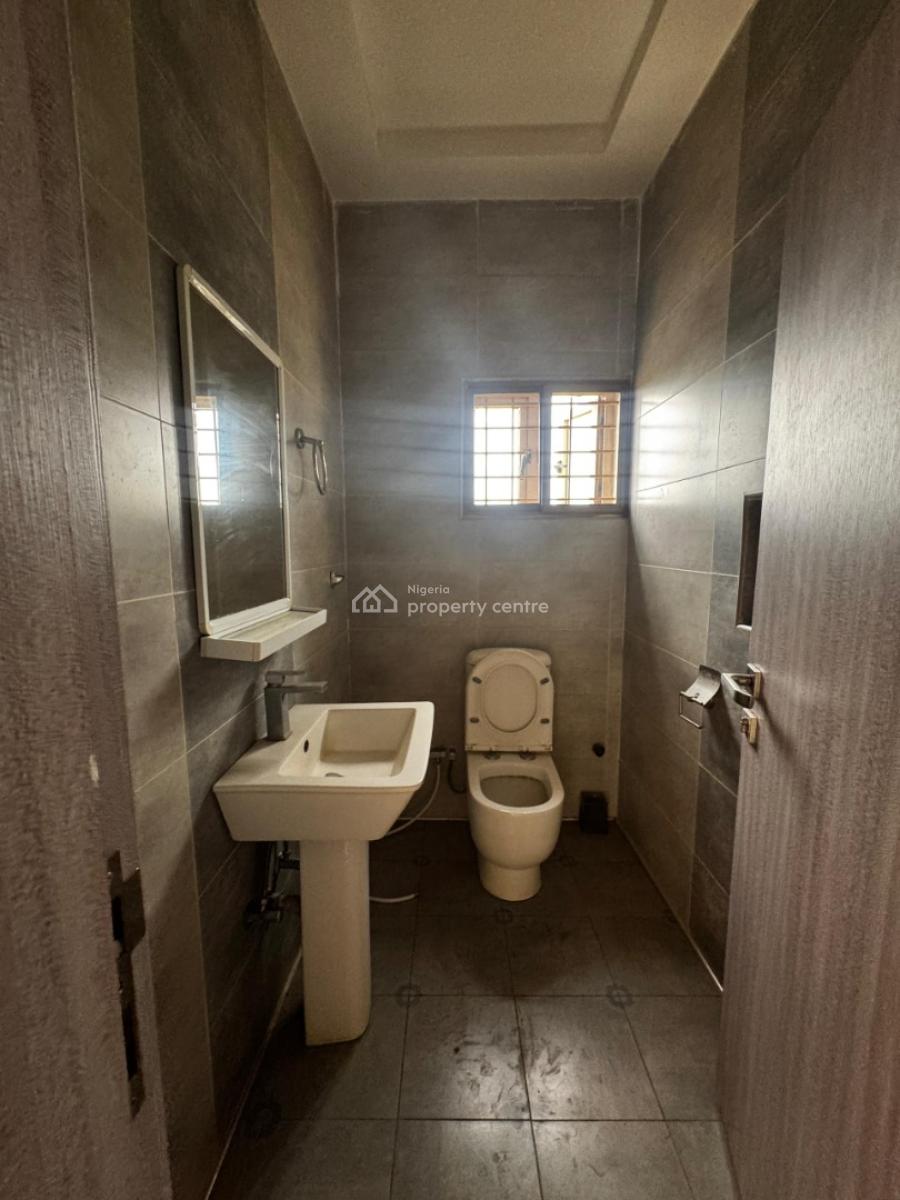 a Very Good Spacious & Serviced 2-bedroom Flat, Katampe Extension, Katampe, Abuja, Flat / Apartment for Rent