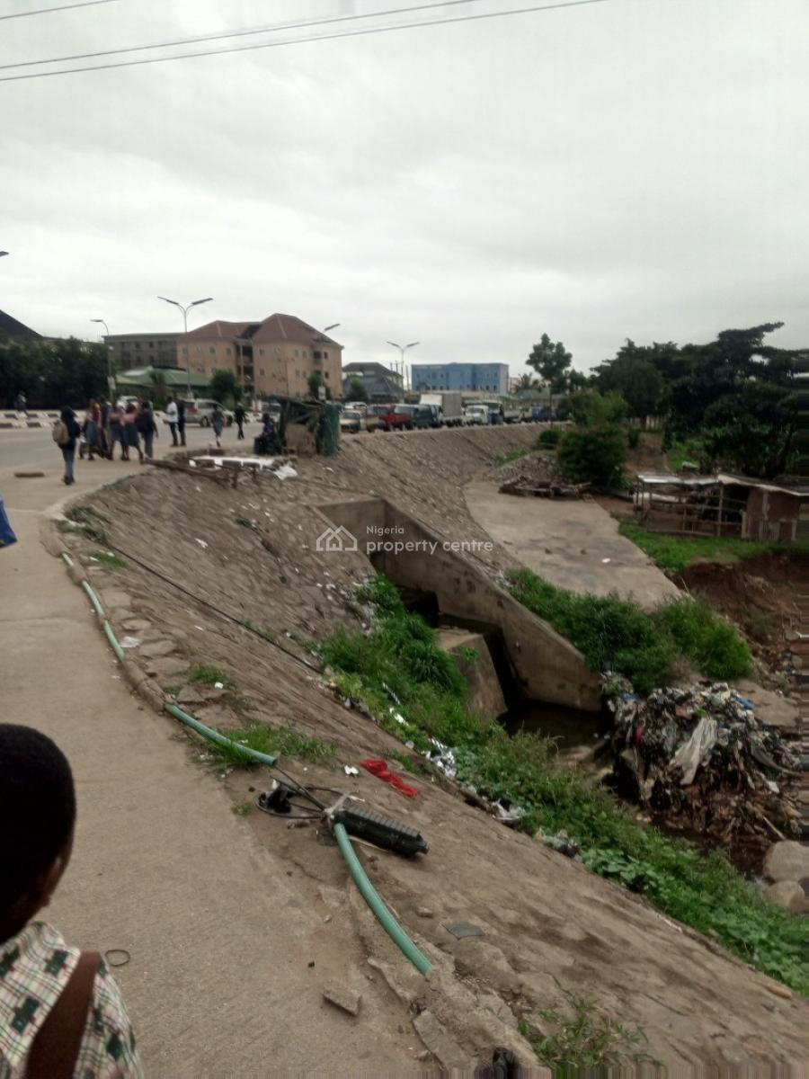 Formal Sokale Garden Mix Use Multi Function 3.8 Hectares, Strategically Located at Fo1 Roundabout, Fo1 Layout, Kubwa, Abuja, Mixed-use Land for Sale
