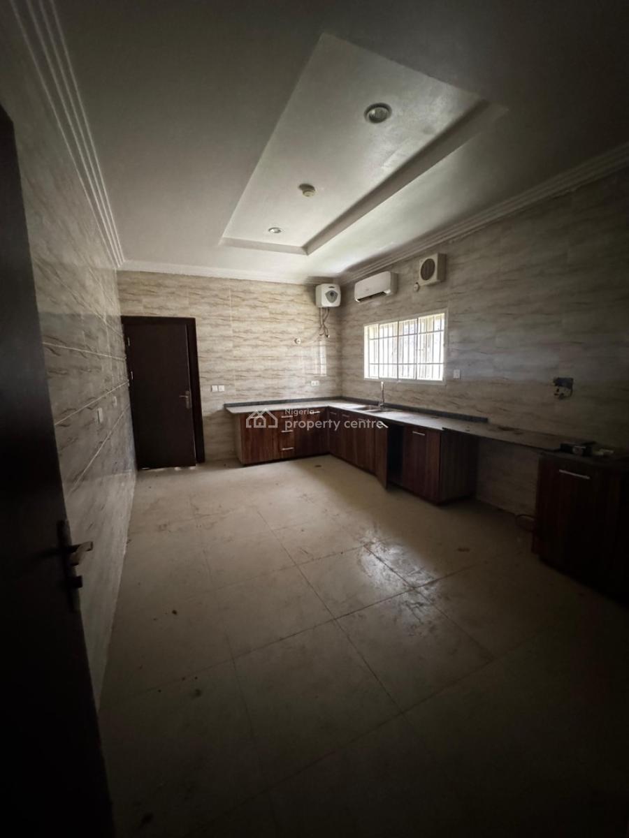 Diplomatic 3 Bedroom Fully Serviced Apartment, Gym & Pool, Serene Neighborhood , in a Mini Estate, Katampe Extension, Katampe, Abuja, Flat / Apartment for Rent