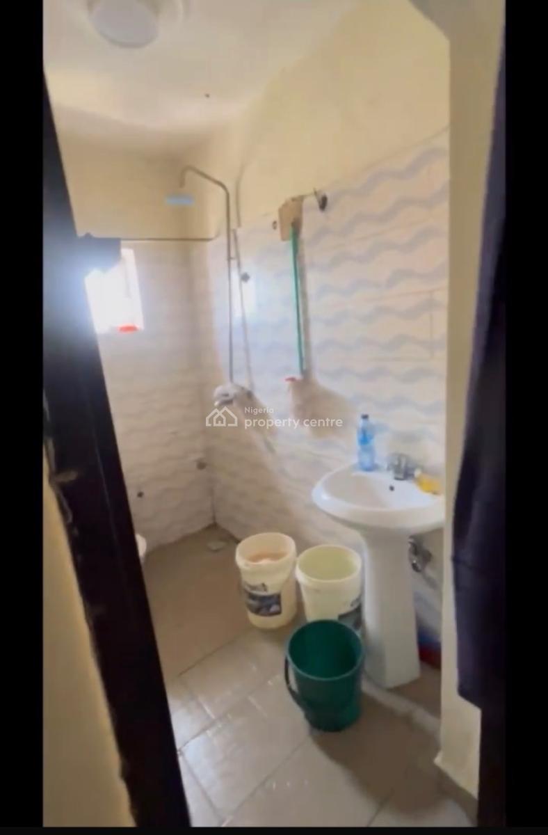 Spacious 2bedrooms Apartment with Miniflat Bq, Kosofe, Lagos, Flat / Apartment for Sale