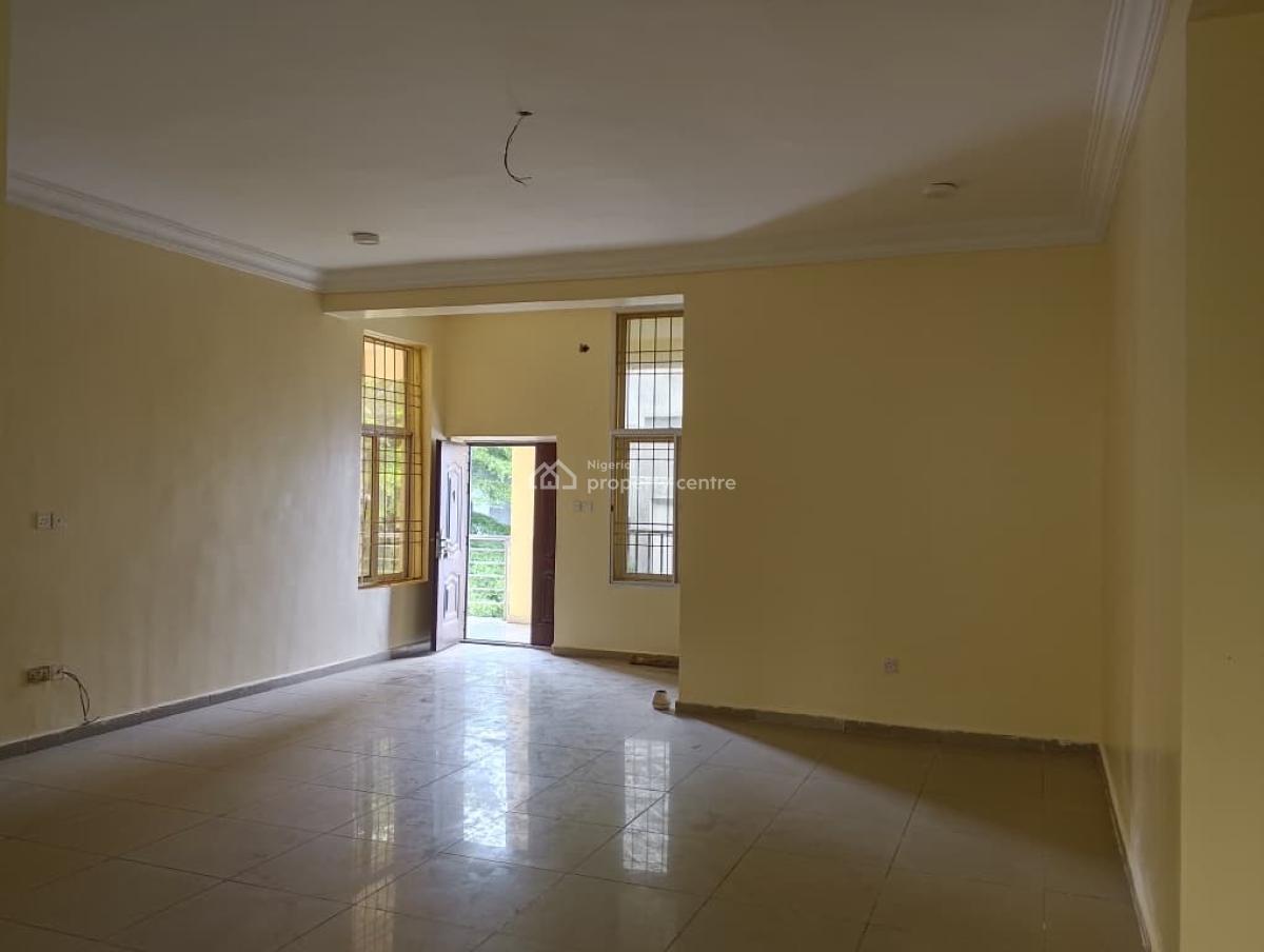 Spacious Three Bedrooms Flat, Guzape District, Abuja, Flat / Apartment for Rent