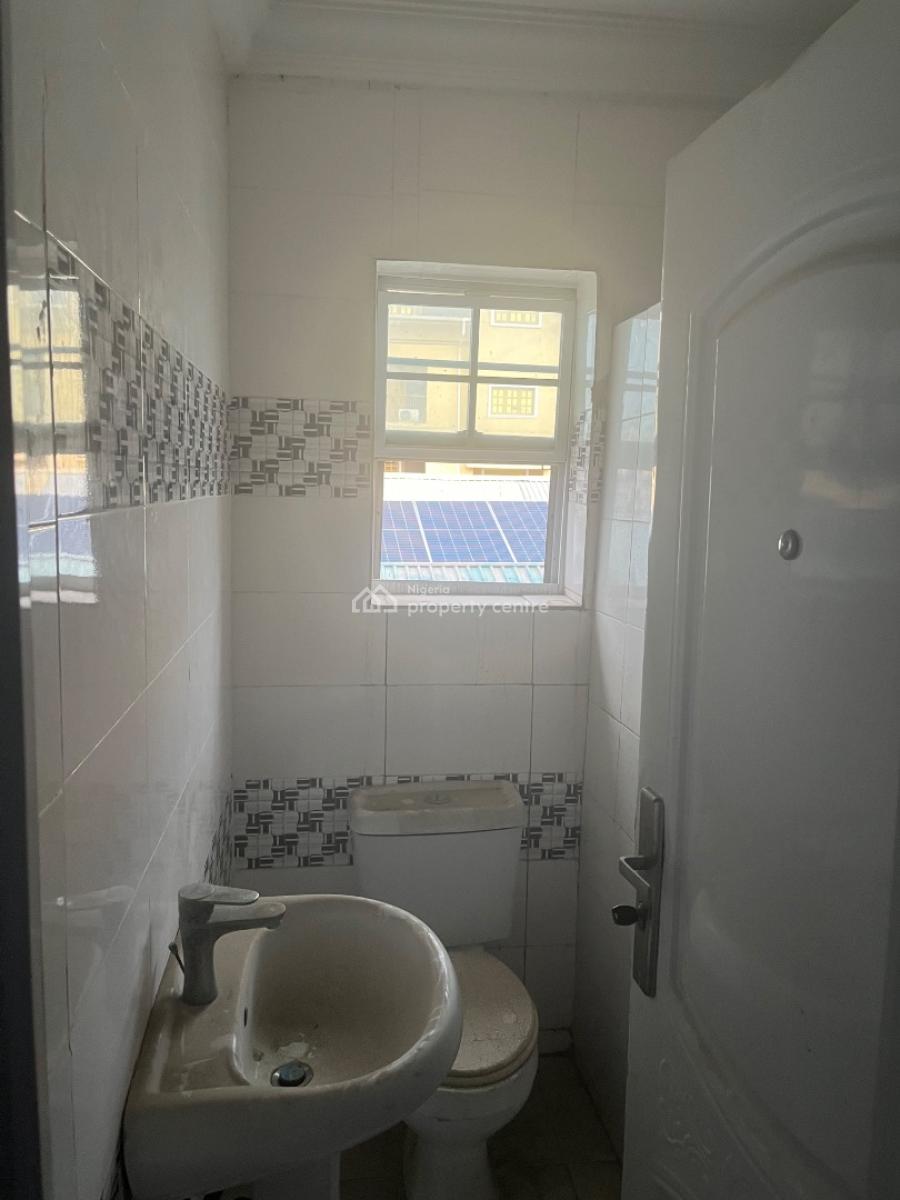 Neatly Renovated 2 Bedroom Apartment, Oniru, Victoria Island (vi), Lagos, Flat / Apartment for Rent