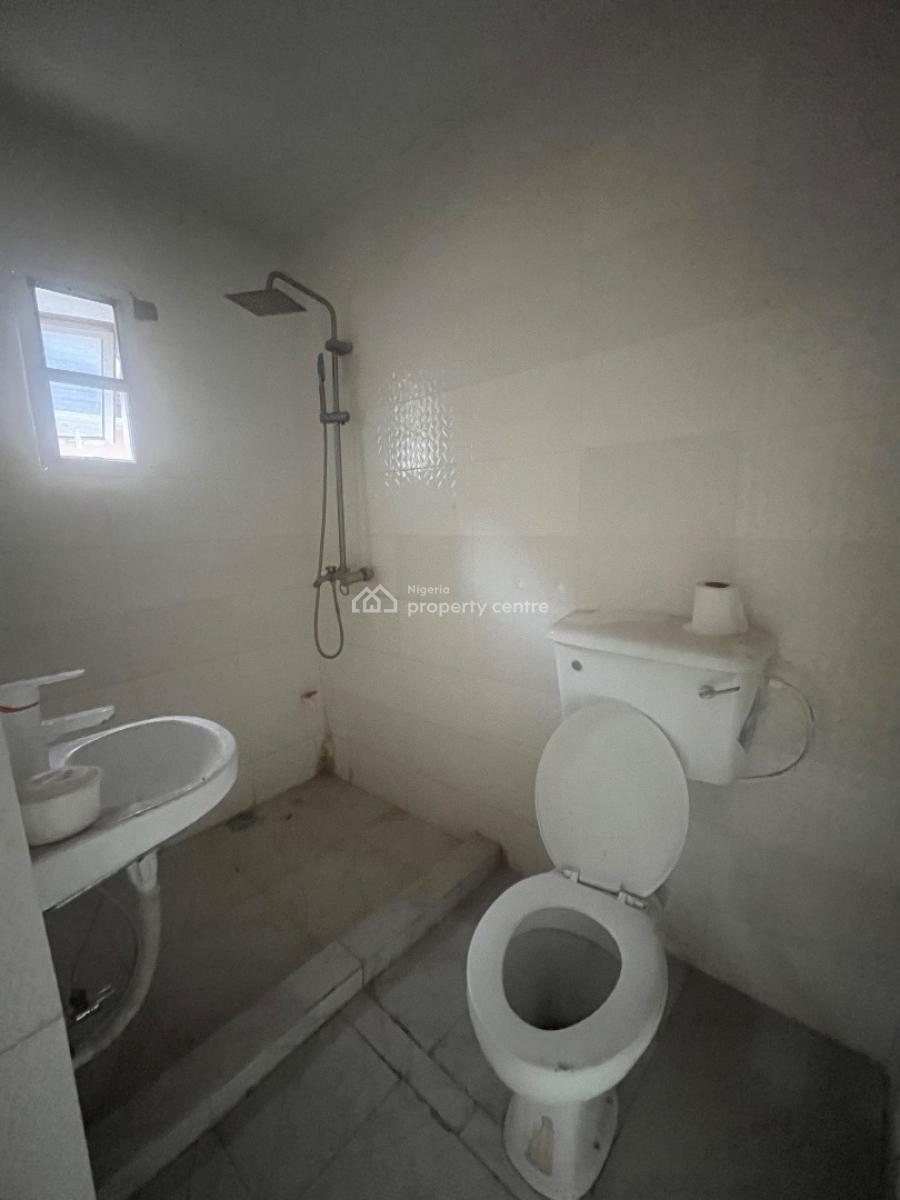 Neatly Renovated 2 Bedroom Apartment, Oniru, Victoria Island (vi), Lagos, Flat / Apartment for Rent