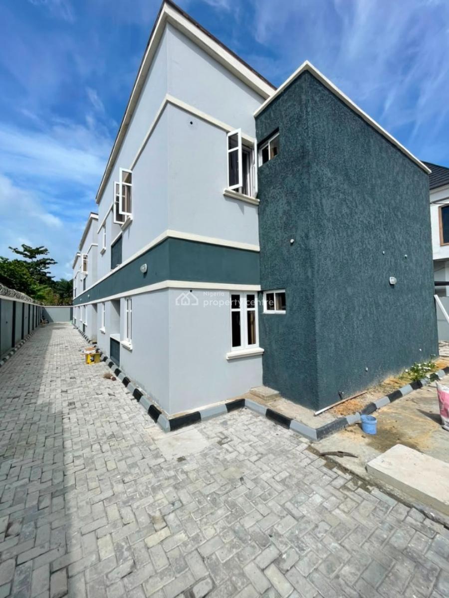 Luxury 2-bedroom Flat with Excellent Facility, Lekki County, Lekki, Lagos, Flat / Apartment for Rent