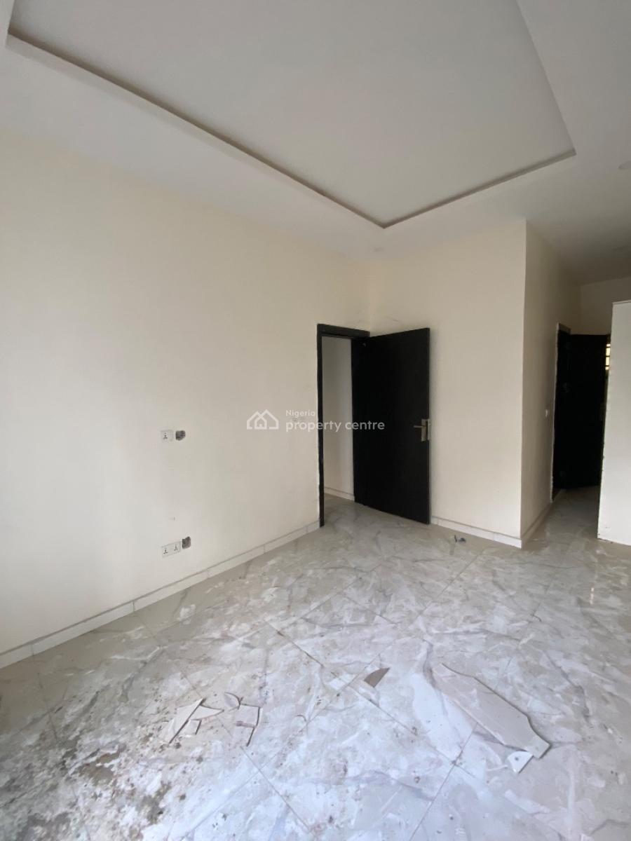 3 - Bedroom Terraced Duplex in a Serene Estate, Ikota, Lekki, Lagos, Terraced Duplex for Rent