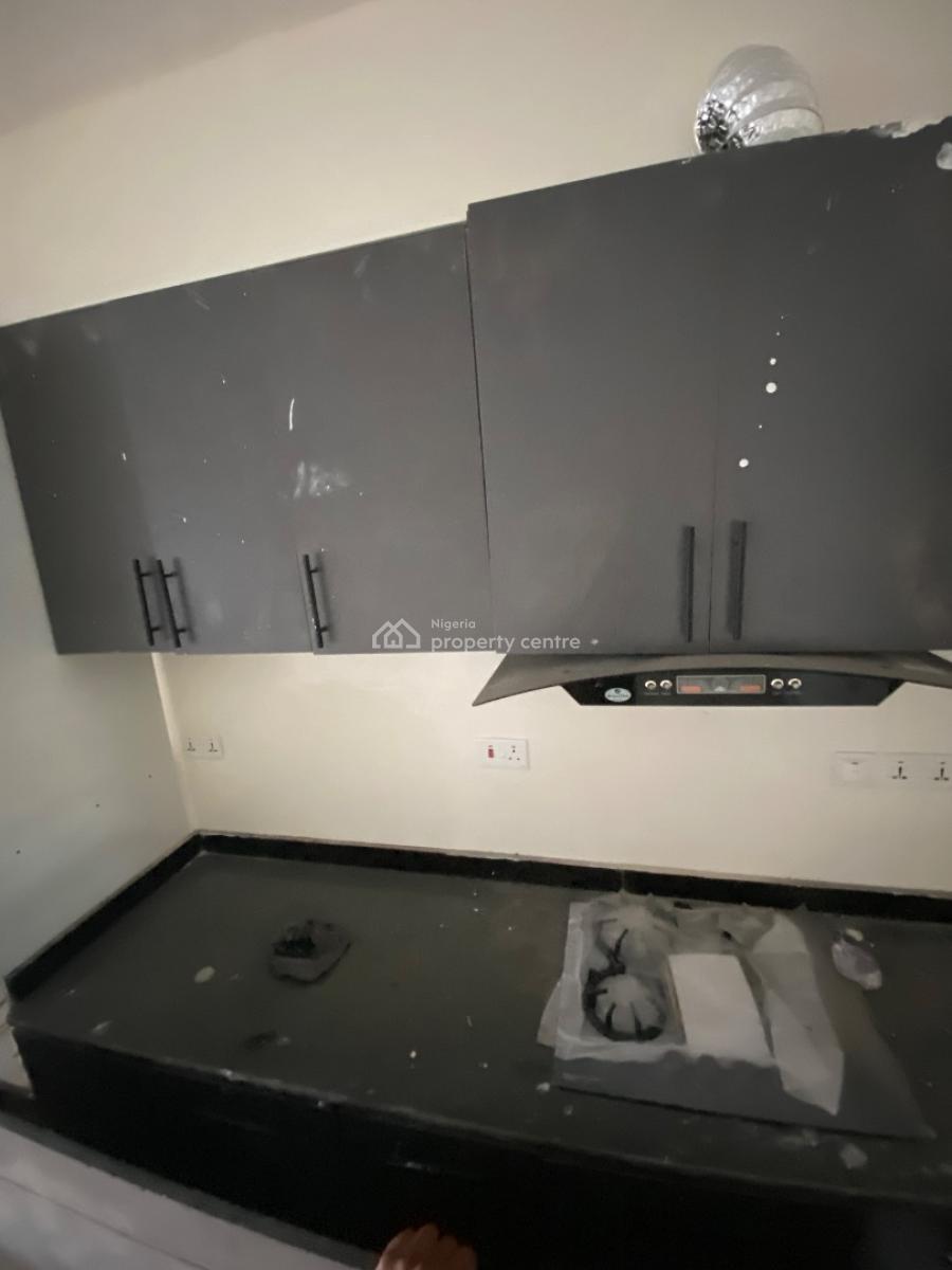 3 - Bedroom Terraced Duplex in a Serene Estate, Ikota, Lekki, Lagos, Terraced Duplex for Rent