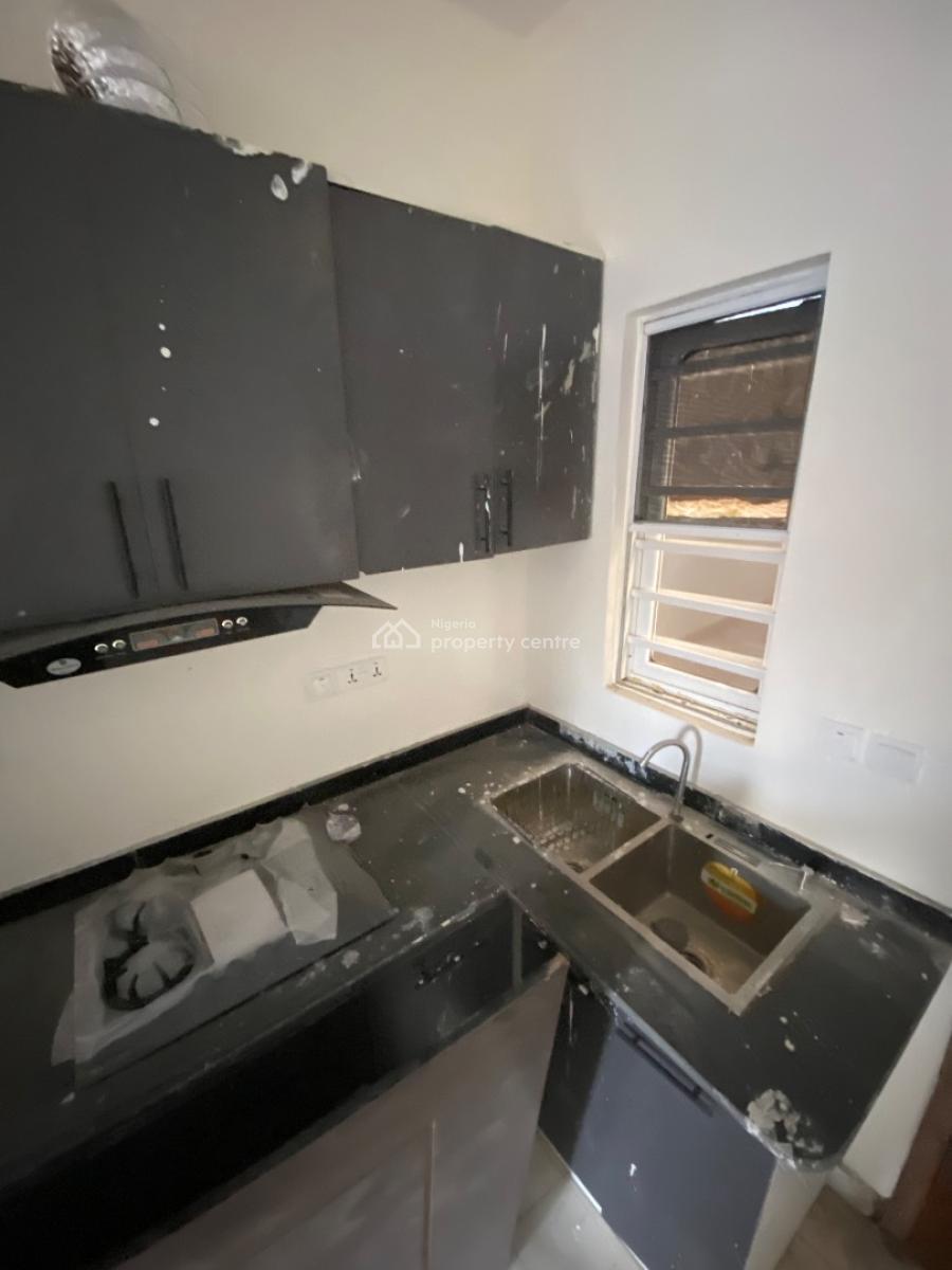 3 - Bedroom Terraced Duplex in a Serene Estate, Ikota, Lekki, Lagos, Terraced Duplex for Rent