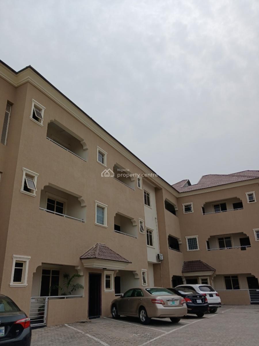 Serviced 1 Bedroom En-suite Mini Flat with Fitted Kitchen, Cabinets/pa, Ikate Elegushi, Lekki, Lagos, Flat / Apartment for Rent