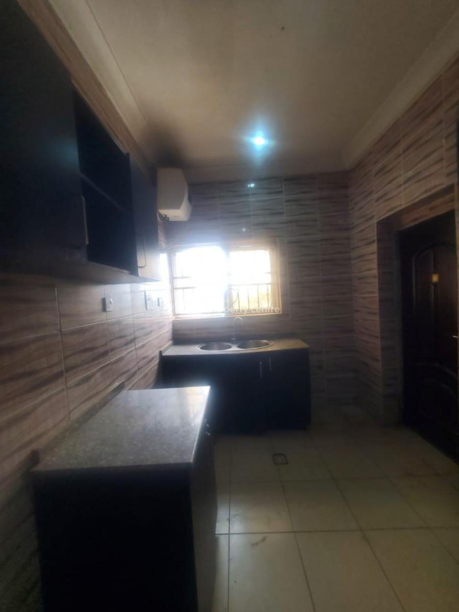 Luxurious Massive 2bedroom Flat, By American Intl School, Durumi, Abuja, Flat / Apartment for Rent