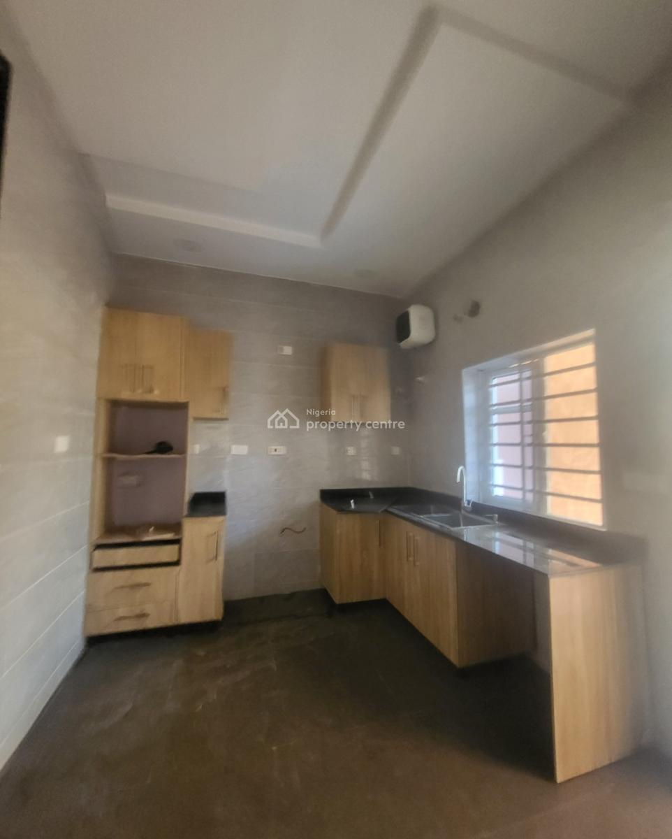 Luxurious Massive 3bedroom Flat, By Legislative Quarters, Gudu, Abuja, Flat / Apartment for Rent