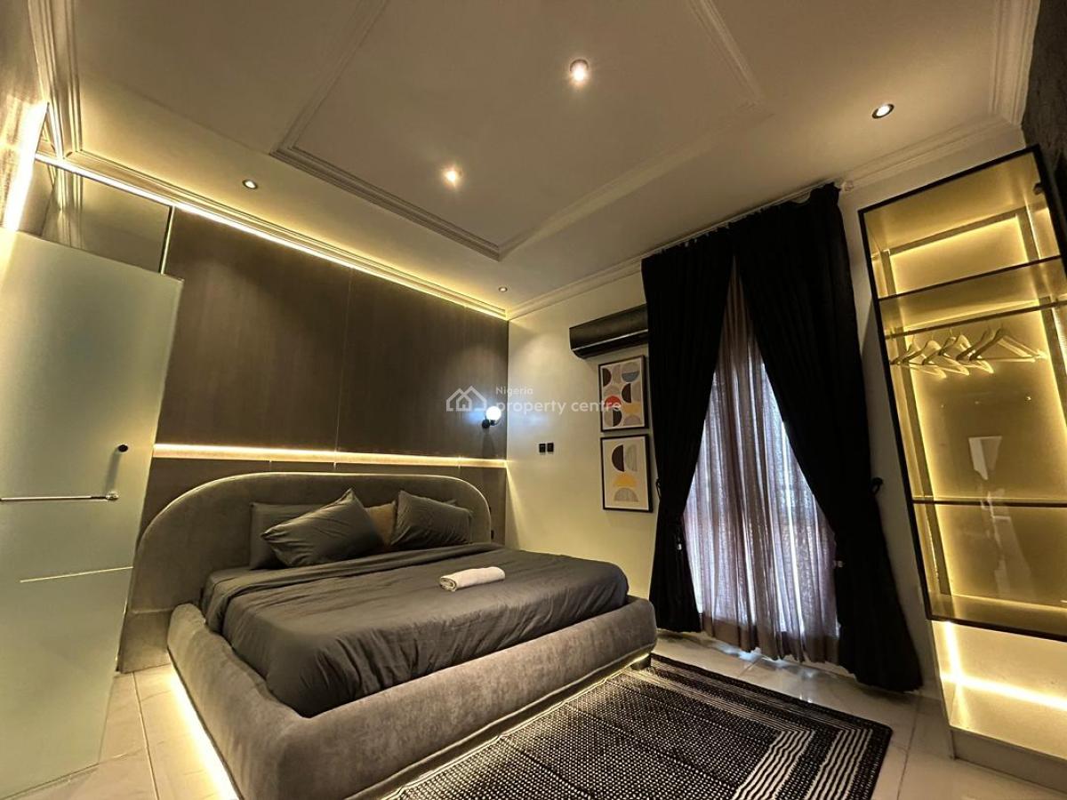 Luxury 1 Bedroom Apartment, Off Admiralty, Lekki Phase 1, Lekki, Lagos, Flat / Apartment Short Let