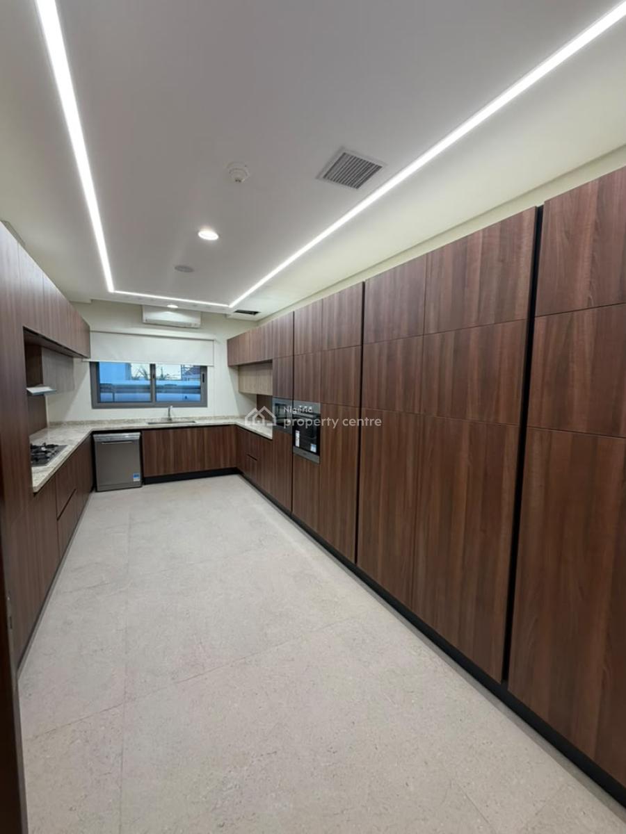 Luxury Furnished 3-bedroom Apartment with Bq & Swimming Pool, Asokoro District, Abuja, Flat / Apartment for Rent