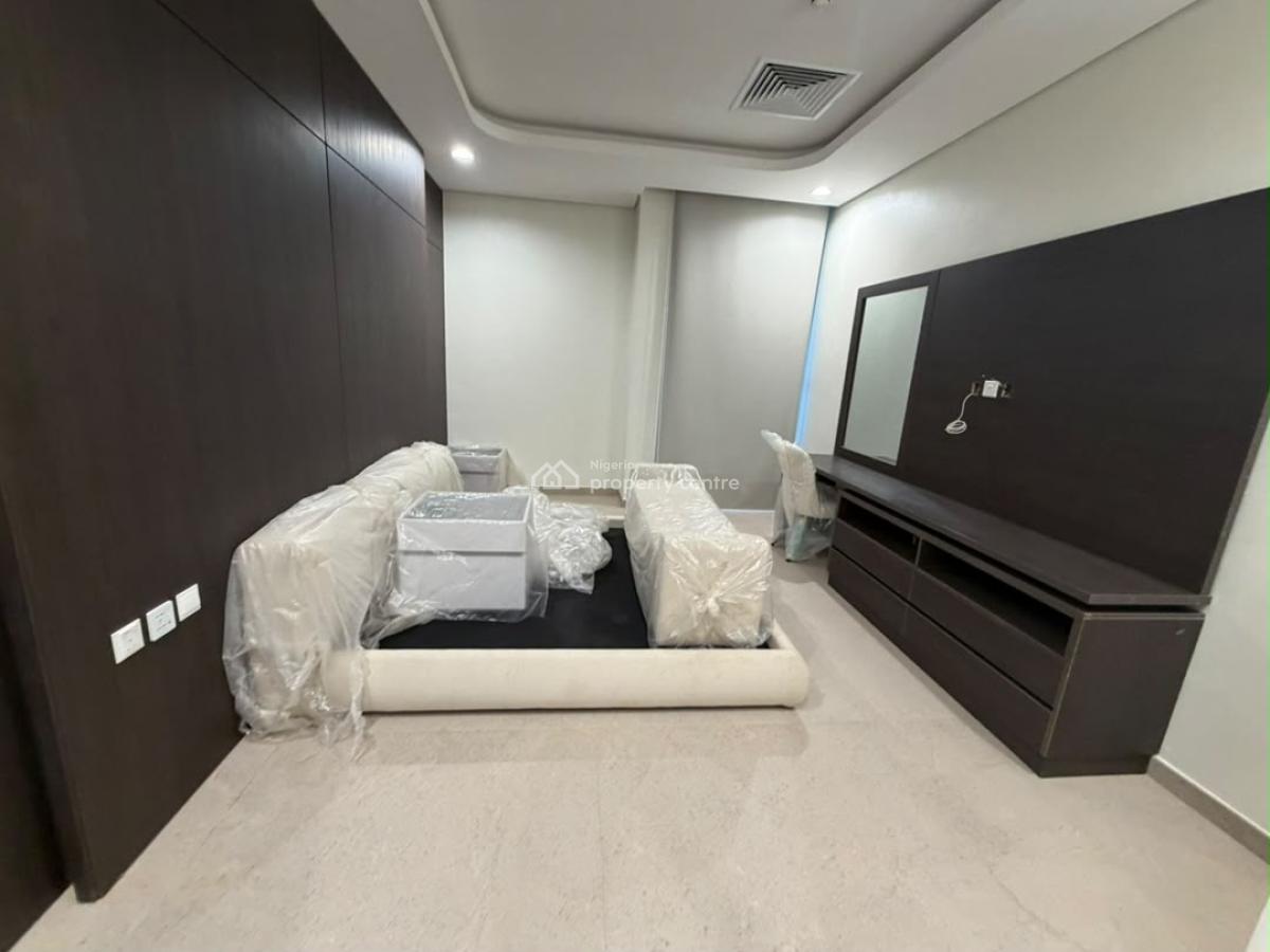 Luxury Furnished 3-bedroom Apartment with Bq & Swimming Pool, Asokoro District, Abuja, Flat / Apartment for Rent