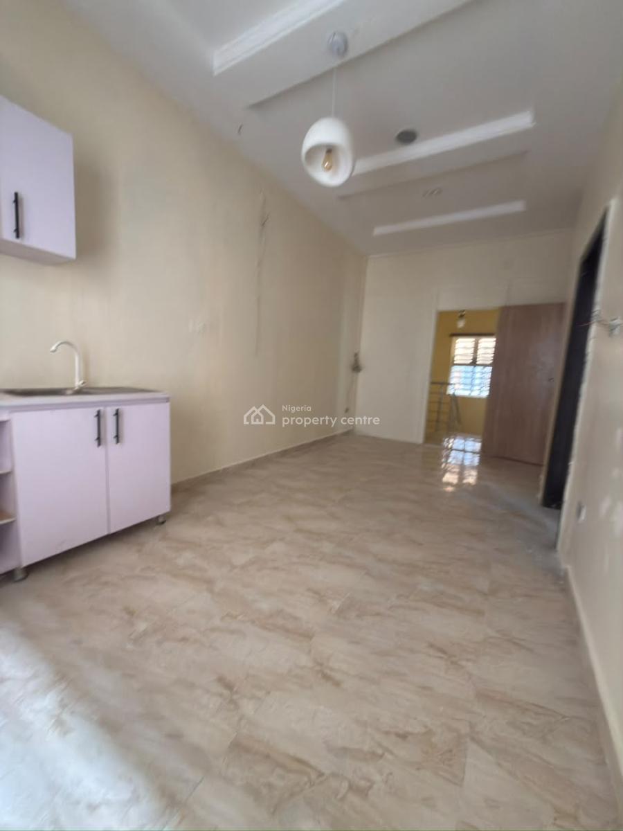 Mini Flat, Chevron Toll Gate, Lekki, Lagos, Mini Flat (room and Parlour) for Rent