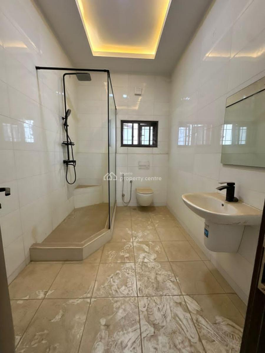 4/5 Bedroom Terrace Duplex with One Room Bq, Gilmore, Jahi, Abuja, Terraced Duplex for Sale