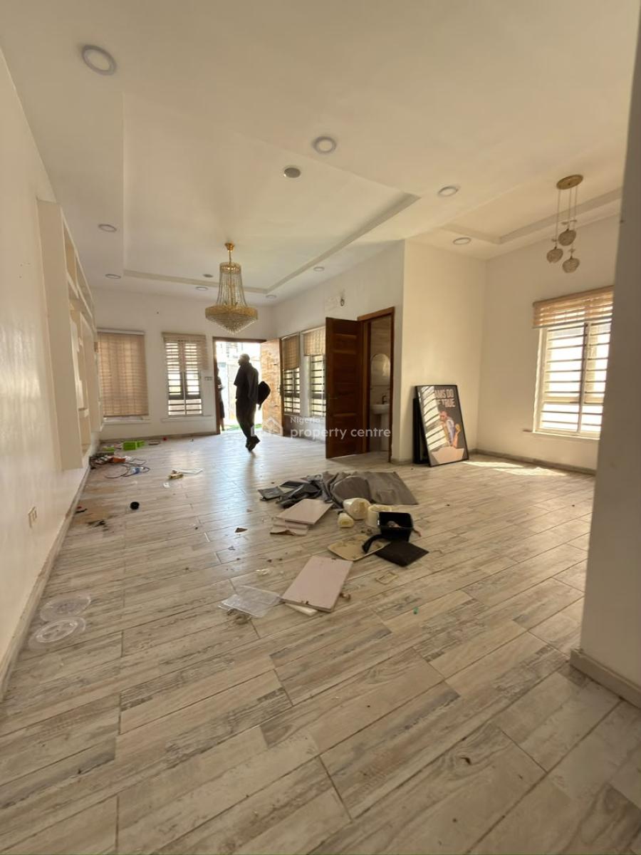 4 Bedroom Semi-detached Duplex with Bq, Osapa, Lekki, Lagos, Semi-detached Duplex for Rent