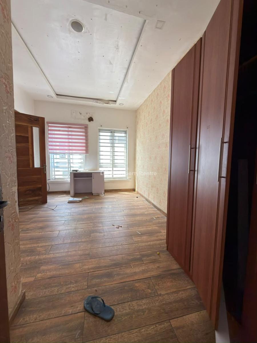 4 Bedroom Semi-detached Duplex with Bq, Osapa, Lekki, Lagos, Semi-detached Duplex for Rent