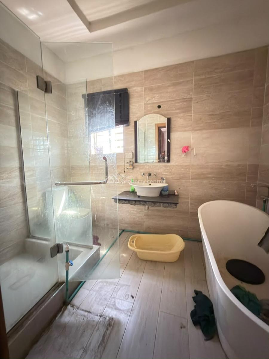 4 Bedroom Semi-detached Duplex with Bq, Osapa, Lekki, Lagos, Semi-detached Duplex for Rent