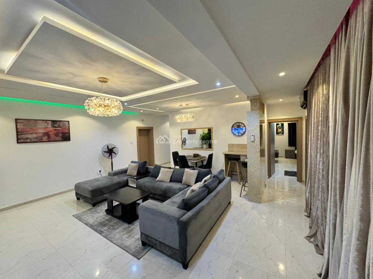 Tastefully Furnished 3 Bedroom Apartment, Aliu T. Tahir Crescent, Life Camp, Abuja, Flat / Apartment Short Let