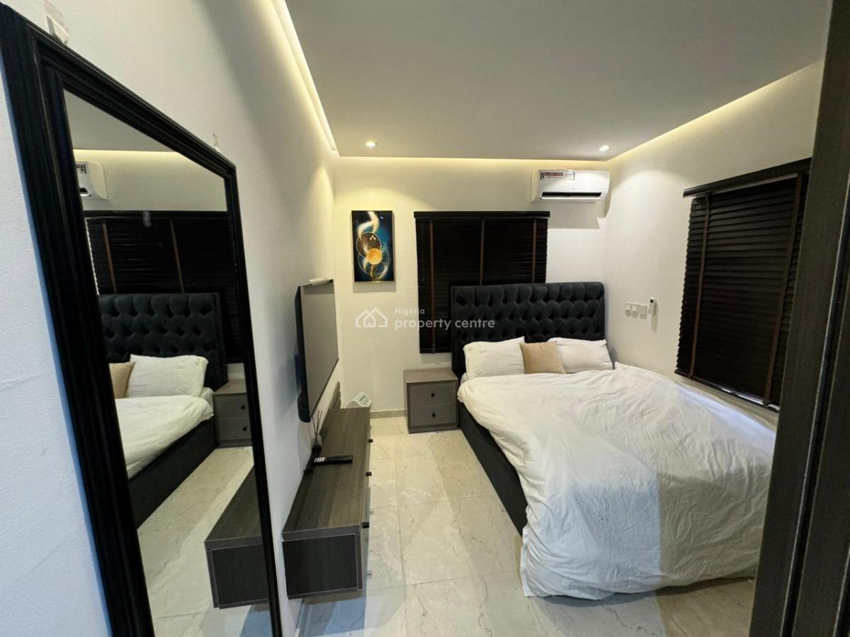 Tastefully Furnished 3 Bedroom Apartment, Aliu T. Tahir Crescent, Life Camp, Abuja, Flat / Apartment Short Let