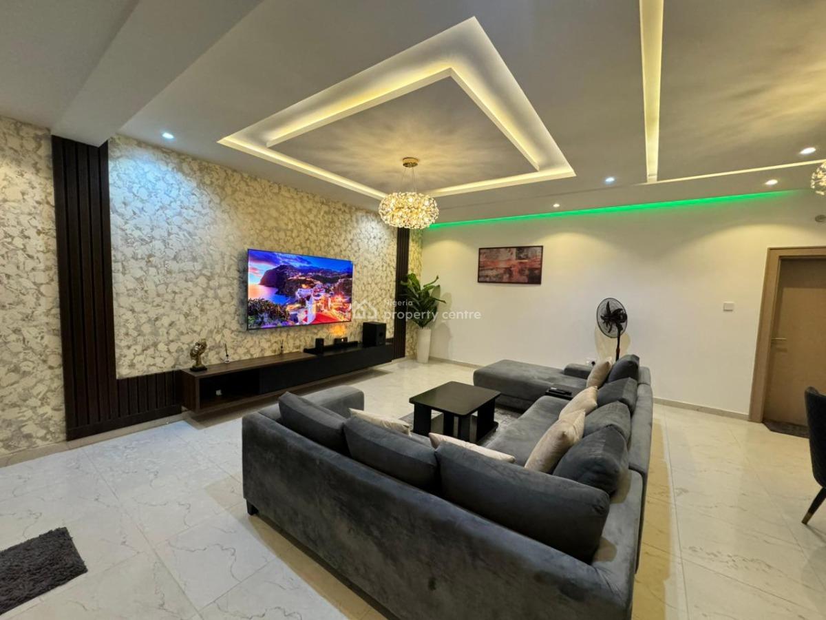 Tastefully Furnished 3 Bedroom Apartment, Aliu T. Tahir Crescent, Life Camp, Abuja, Flat / Apartment Short Let