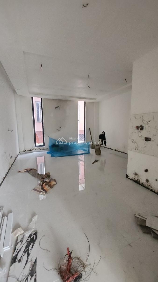 1, 2 & 3 Bedroom Serviced Apartment1bedroom Paints House: 180m,, Chevron Lekki, 1bedroom : 105m  2bedroom : 140m  1bedroom Paints House, Lekki, Lagos, Block of Flats for Sale