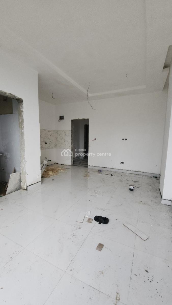 1, 2 & 3 Bedroom Serviced Apartment1bedroom Paints House: 180m,, Chevron Lekki, 1bedroom : 105m  2bedroom : 140m  1bedroom Paints House, Lekki, Lagos, Block of Flats for Sale