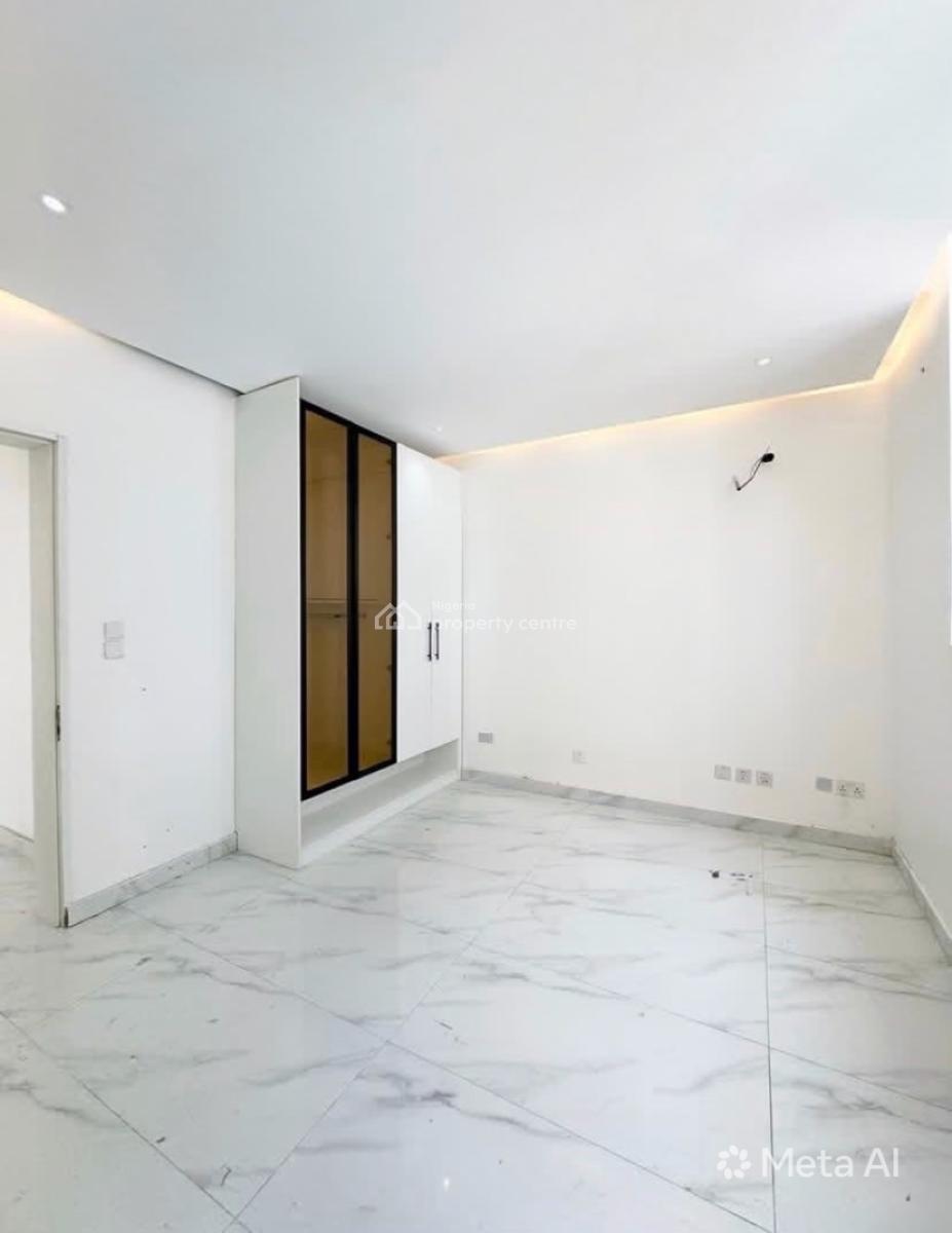 3 Bedroom Apartment, Lekki Phase 1, Lekki, Lagos, Flat / Apartment for Rent
