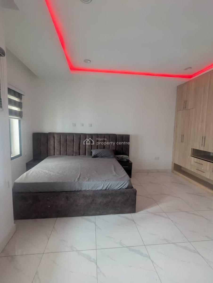 Well Built & Partialy Furnished 4bdrm Terrace and Bq, Gilmore Area, Jahi, Abuja, Terraced Duplex for Rent