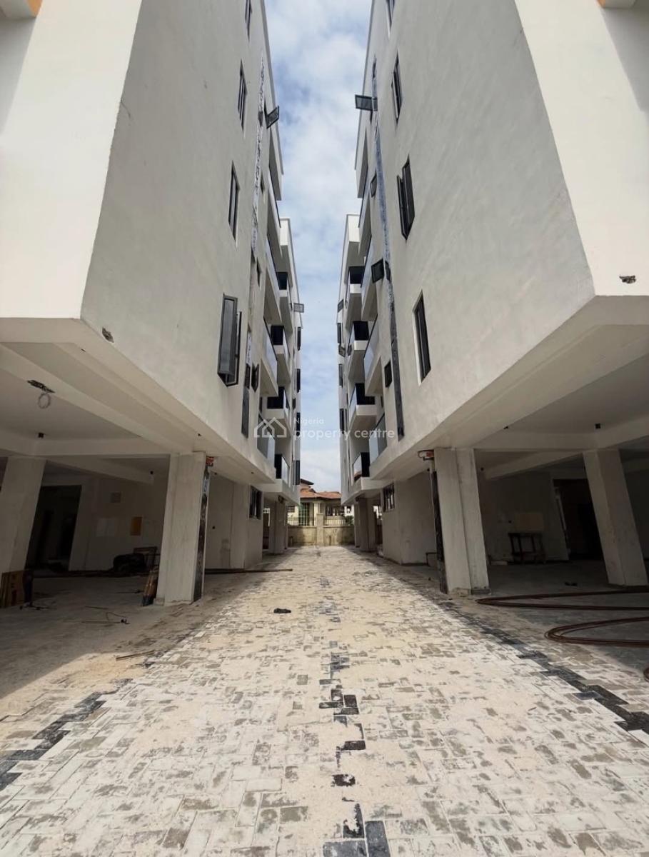 2 Bedroom Apartment, Gra Port Harcourt, Port Harcourt, Rivers, Block of Flats for Sale