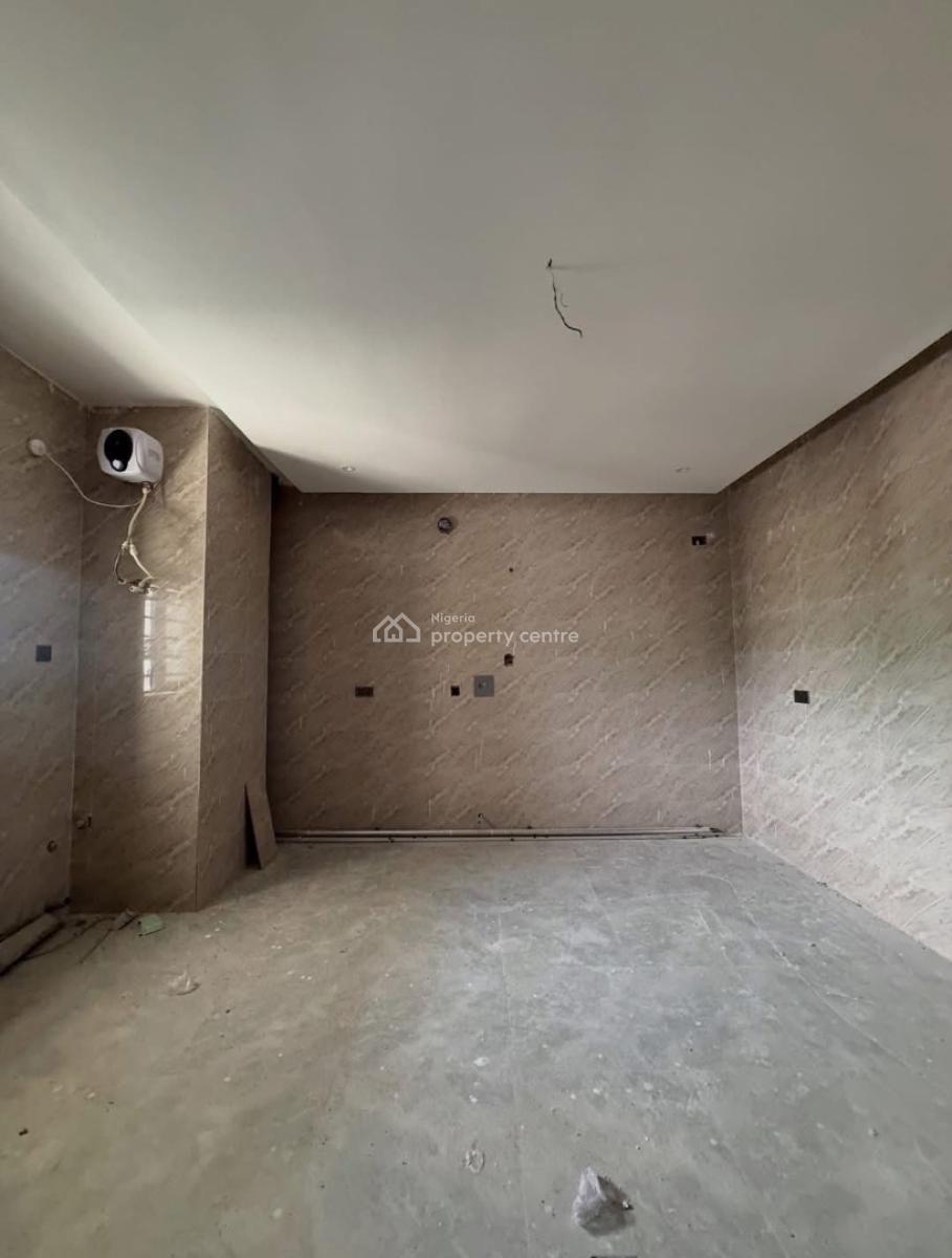 2 Bedroom Apartment, Gra Port Harcourt, Port Harcourt, Rivers, Block of Flats for Sale