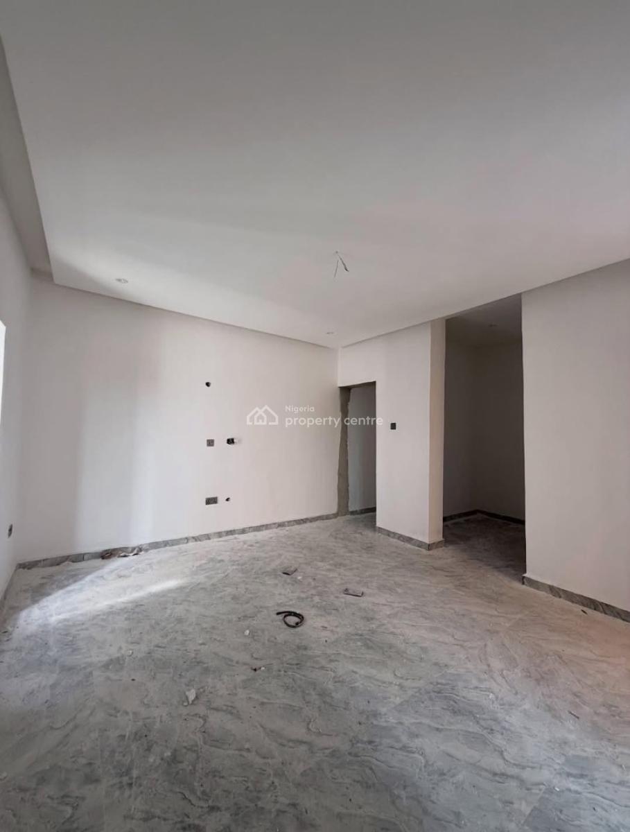 2 Bedroom Apartment, Gra Port Harcourt, Port Harcourt, Rivers, Block of Flats for Sale