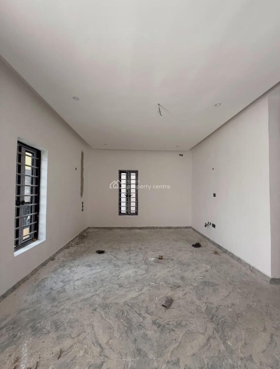 2 Bedroom Apartment, Gra Port Harcourt, Port Harcourt, Rivers, Block of Flats for Sale