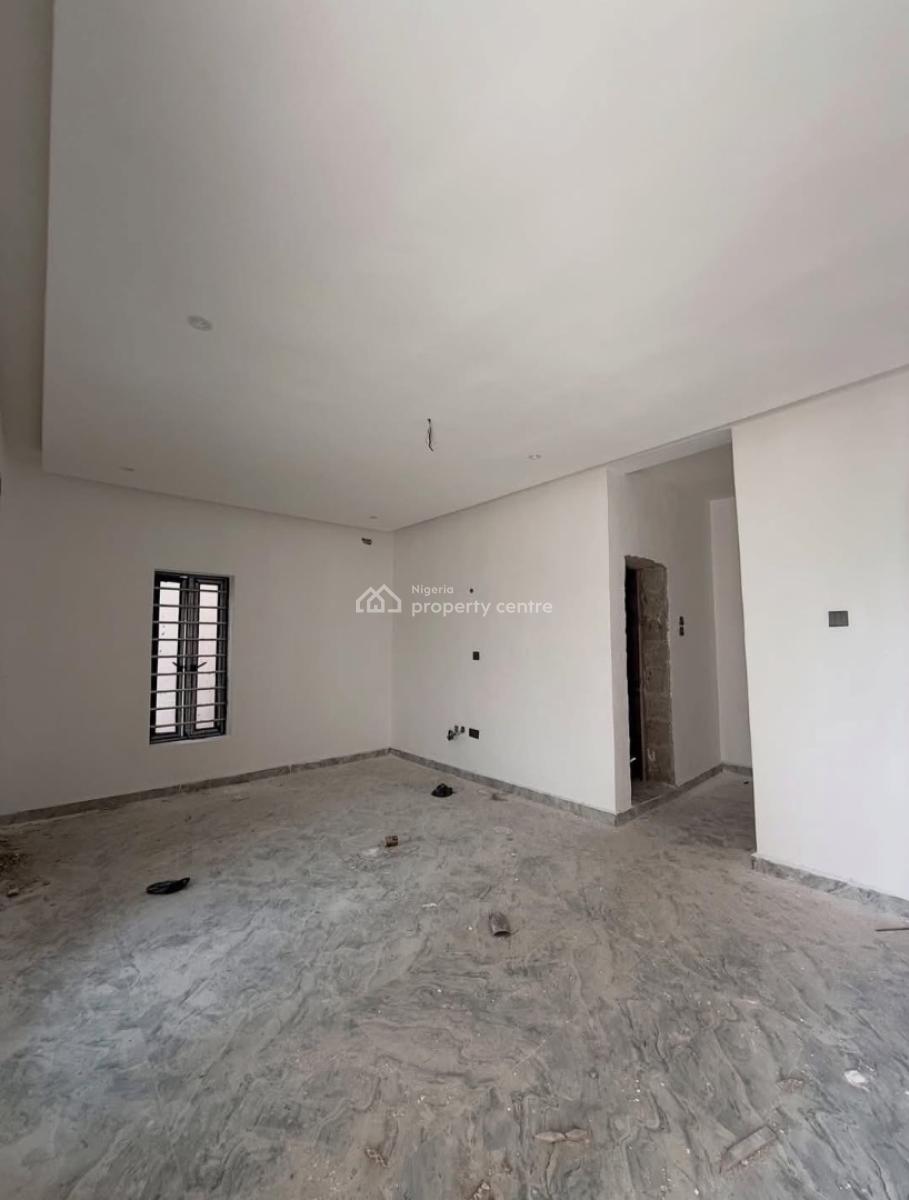 2 Bedroom Apartment, Gra Port Harcourt, Port Harcourt, Rivers, Block of Flats for Sale