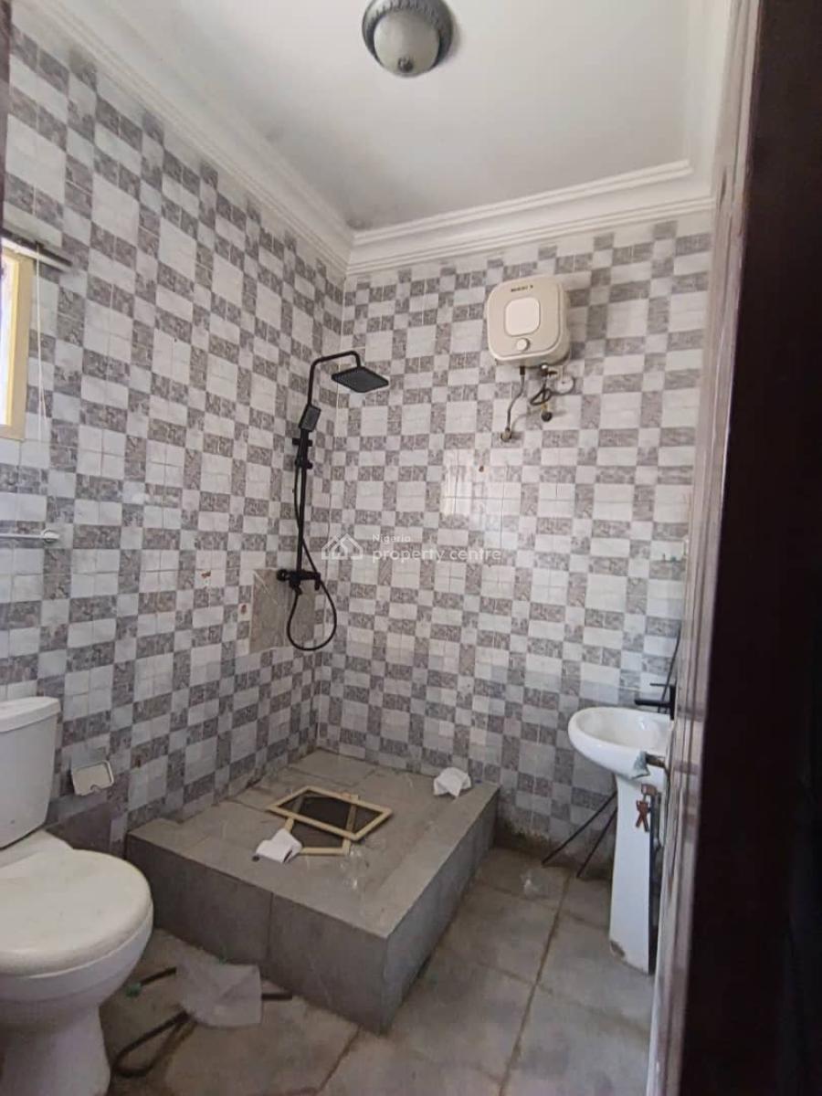 Fully Detached Alone in The Compound 3bedroom Bungalow., Sangotedo Ogidan Eti-osa Lekki Lagos, Sangotedo, Ajah, Lagos, Detached Bungalow for Rent